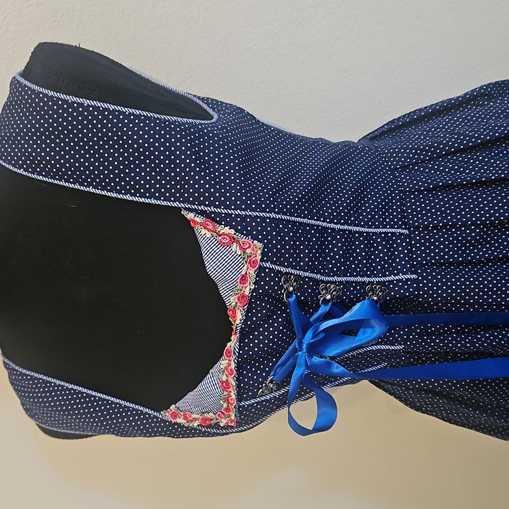 Glory Star Oktoberfest Dress - Picture 4 of 11